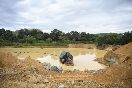 BANTAHAN PROJEK PASIR