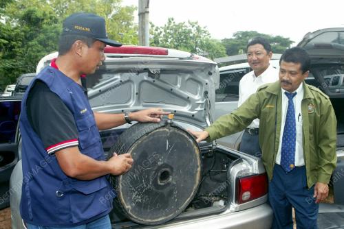 PENYELUDUPAN DIESEL