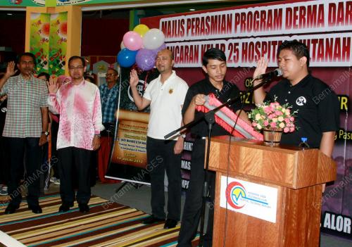 KD03_15082012_KELAB_25HSB