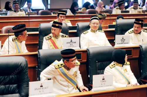 KD03_15082016_SIDANG