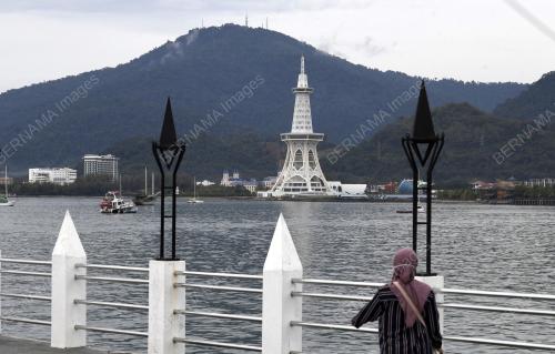 GELEMBUNG PELANCONGAN LANGKAWI