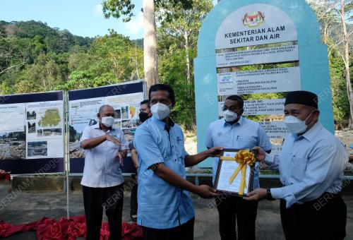 DATUK SERI TUAN IBRAHIM TUAN MAN