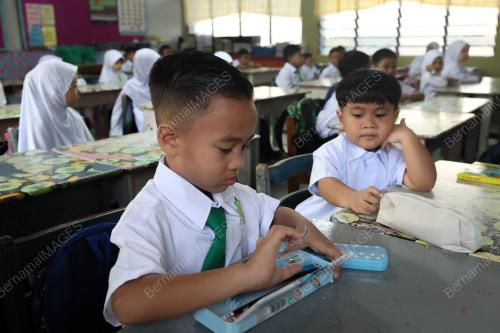 SESI PERSEKOLAHAN 2025
