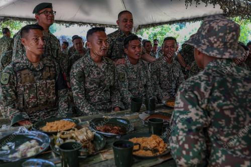 JENERAL TAN SRI MUHAMMAD HAFIZUDDEAIN JANTAN