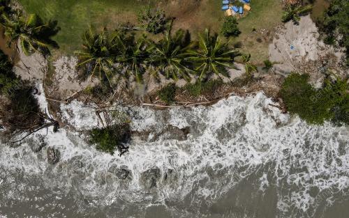 HAKISAN PANTAI TANJUNG DAWAI
