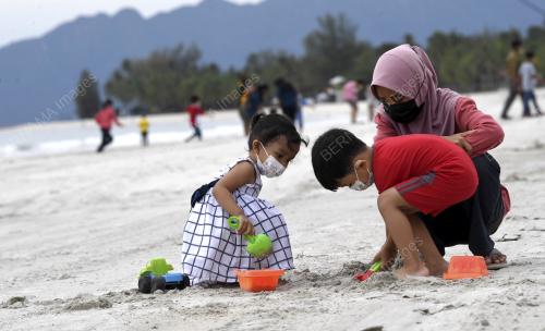 GELEMBUNG PELANCONGAN LANGKAWI