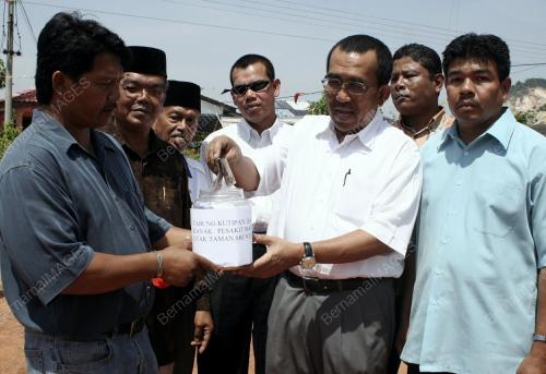 MOHD JOHARI BAHARUM