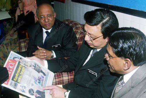 LIOW TIONG LAI