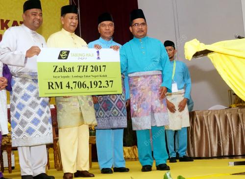 KD03_17042018_ZAKAT