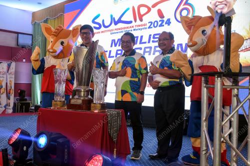 DATUK MUSTAPHA SAKMUD