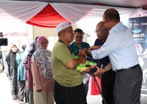 DATUK MOHD SALLEH SAIDIN