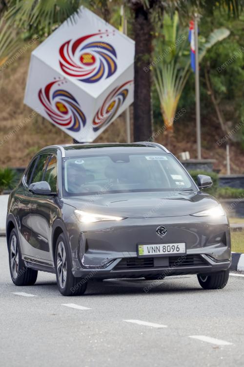 PROTON E.MAS 7