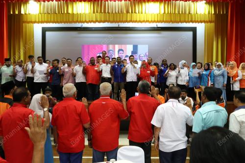 MAJLIS SIDANG MEJA BULAT