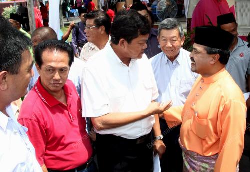 KD03_18082013_JAMIL_RUMAH_TERBUKA