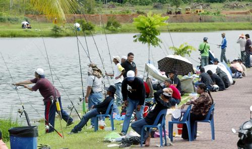 PERTANDINGAN MEMANCING ANTARABANGSA