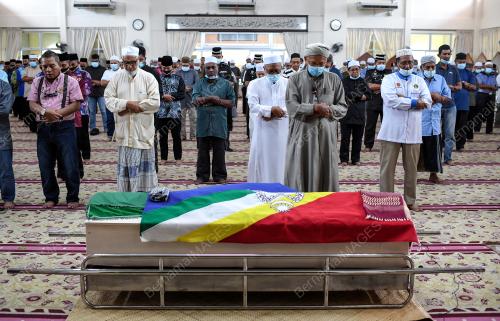 ALLAHYARHAM DATUK NAMAT ABDULLAH