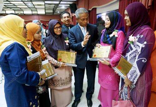KD03_19042017_ANUGERAH
