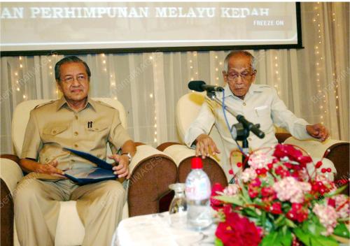 MAHATHIR MOHAMAD