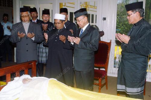 SULTAN ABDUL HALIM MU'ADZAM SHAH