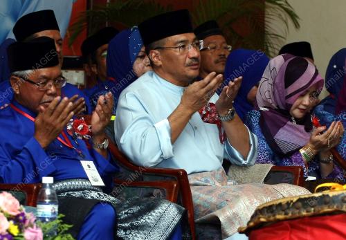KD03_20092014_HISHAMMUDDIN_UMNO