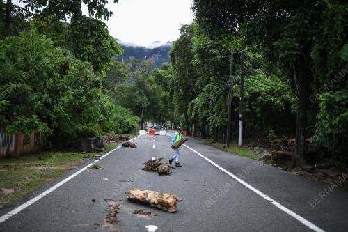 BANJIR KILAT YAN