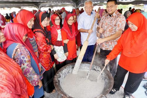 KD03_22092018_MAHDZIR