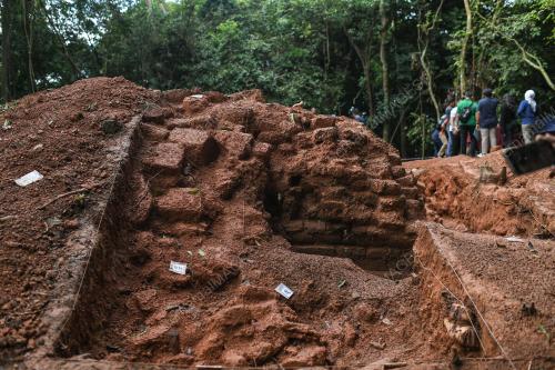 TAPAK ARKEOLOGI BUKIT CHORAS