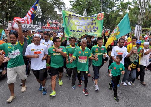 KD03_22122015_LARIAN