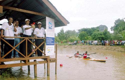 MUKHRIZ MAHATHIR