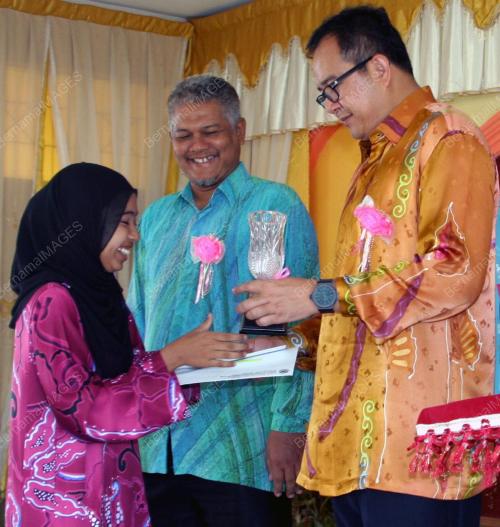 KD03_24022011_LATT_ANUGERAH