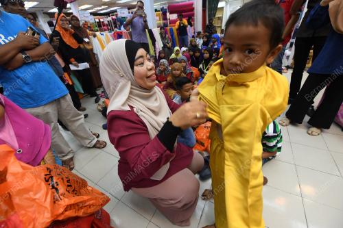 KD03_25052018_HALIMATON_BN201805249305