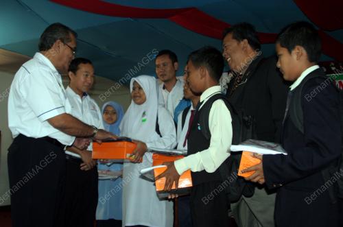KD03_26012011_PKDK_BANTUAN