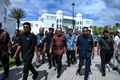 DATUK SERI ANWAR IBRAHIM