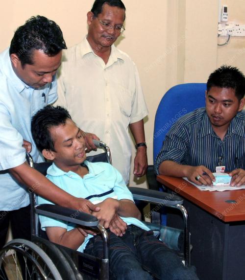 HARIS CHE MAT