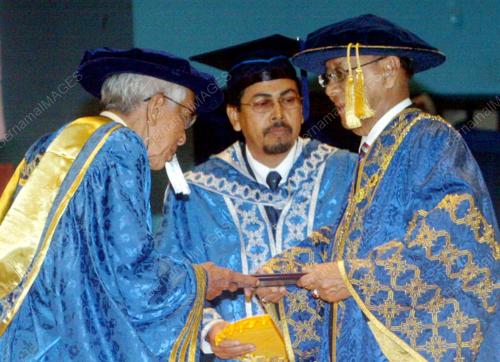 SULTAN ABDUL HALIM MU'ADZAM SHAH