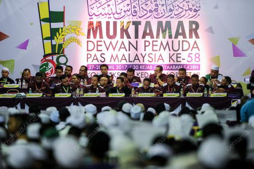 KD03_28042017_MUKTAMAR_BN201704170487