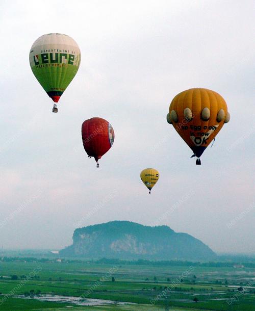 PESTA BELON PANAS