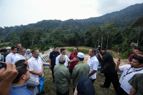AKMAL NASRULLAH MOHD NASIR