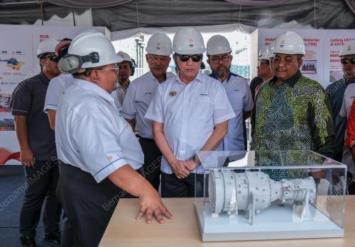 DATUK SERI FADILLAH YUSOF