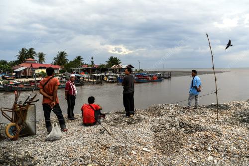 KD03_30102017_HILANG