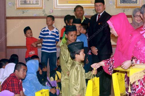 KD03_30122012_BANTUAN