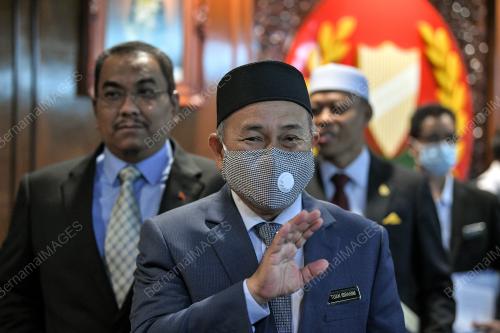 DATUK TUAN IBRAHIM TUAN MAN