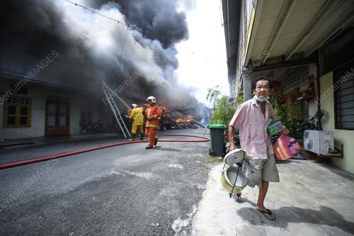 KEBAKARAN RUMAH KEDAI
