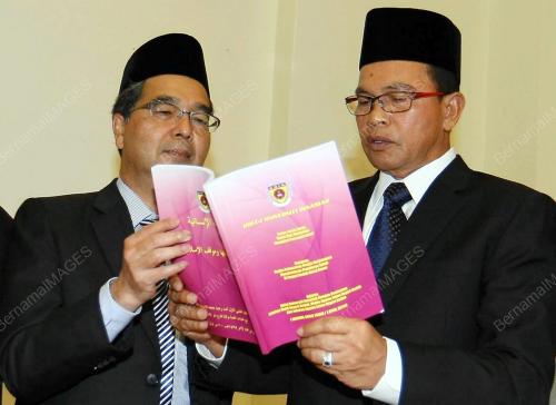 KD04_01042014_SEMINAR_SYIAH