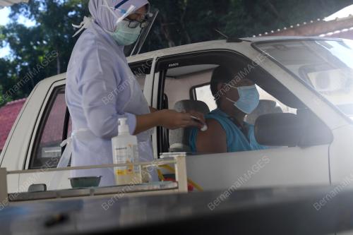 VAKSIN PANDU LALU DAERAH PADANG TERAP