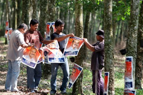 PILIHAN RAYA KECIL DUN BUKIT SELAMBAU