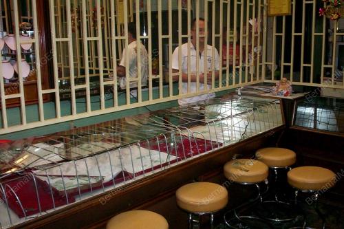 ROMPAKAN KEDAI EMAS