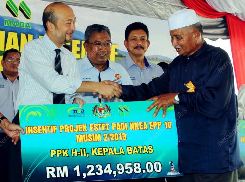 KD04_04082013_MUKHRIZ_INSENTIF