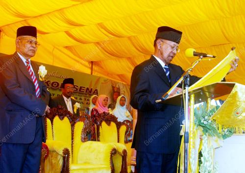 TUANKU ABDUL HALIM MU'ADZAM SHAH