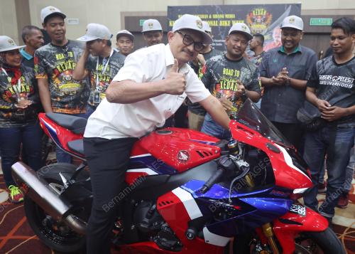 DATUK MOHD SALLEH SAIDIN